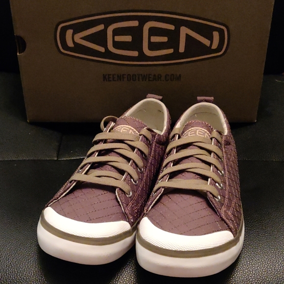 keen elsa ii sneaker